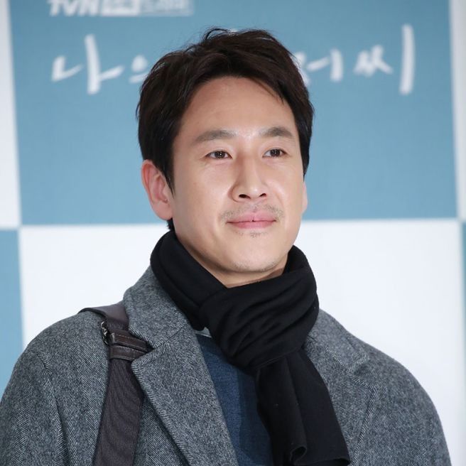 A moment captured by a fan of Lee Sunkyun