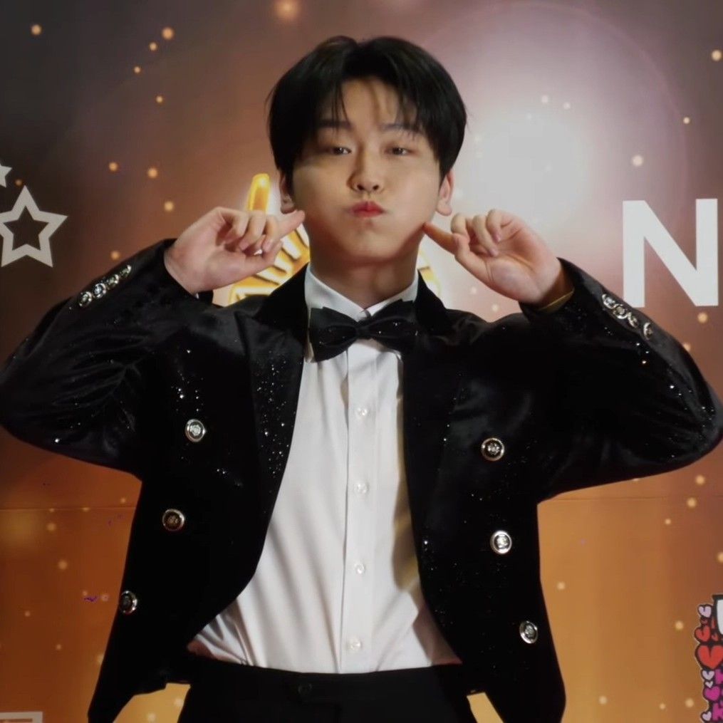 Behind-the-scenes cut of Park Sungon