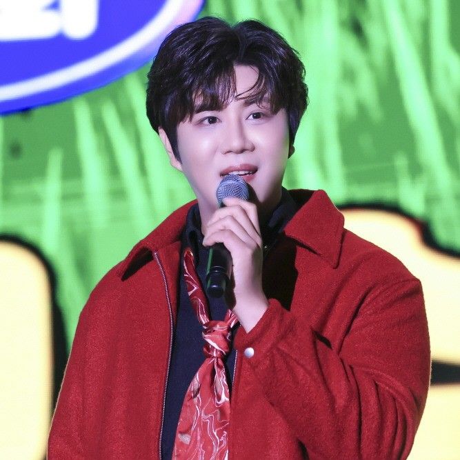 진해성의 비하인드 컷