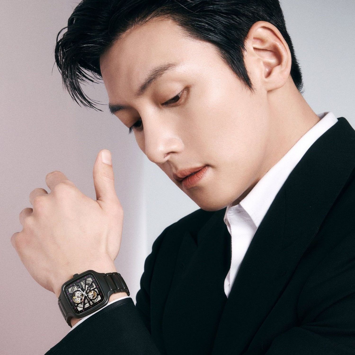 Recent activity shot of Ji Changwook