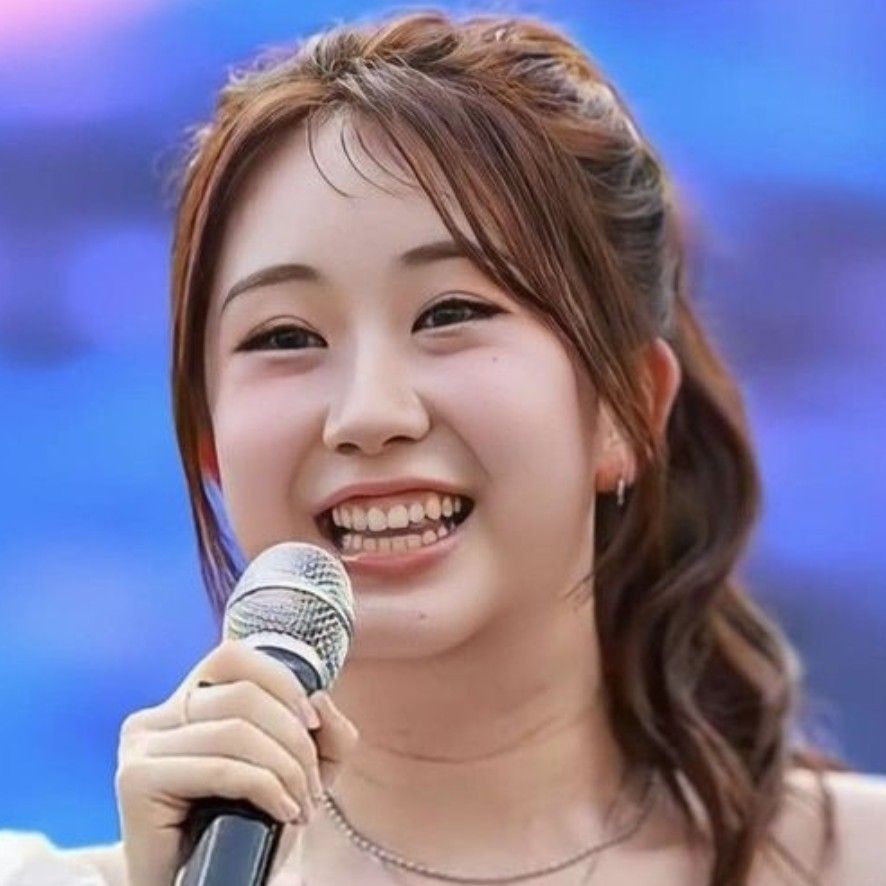A moment captured by a fan of Jeon Yujin