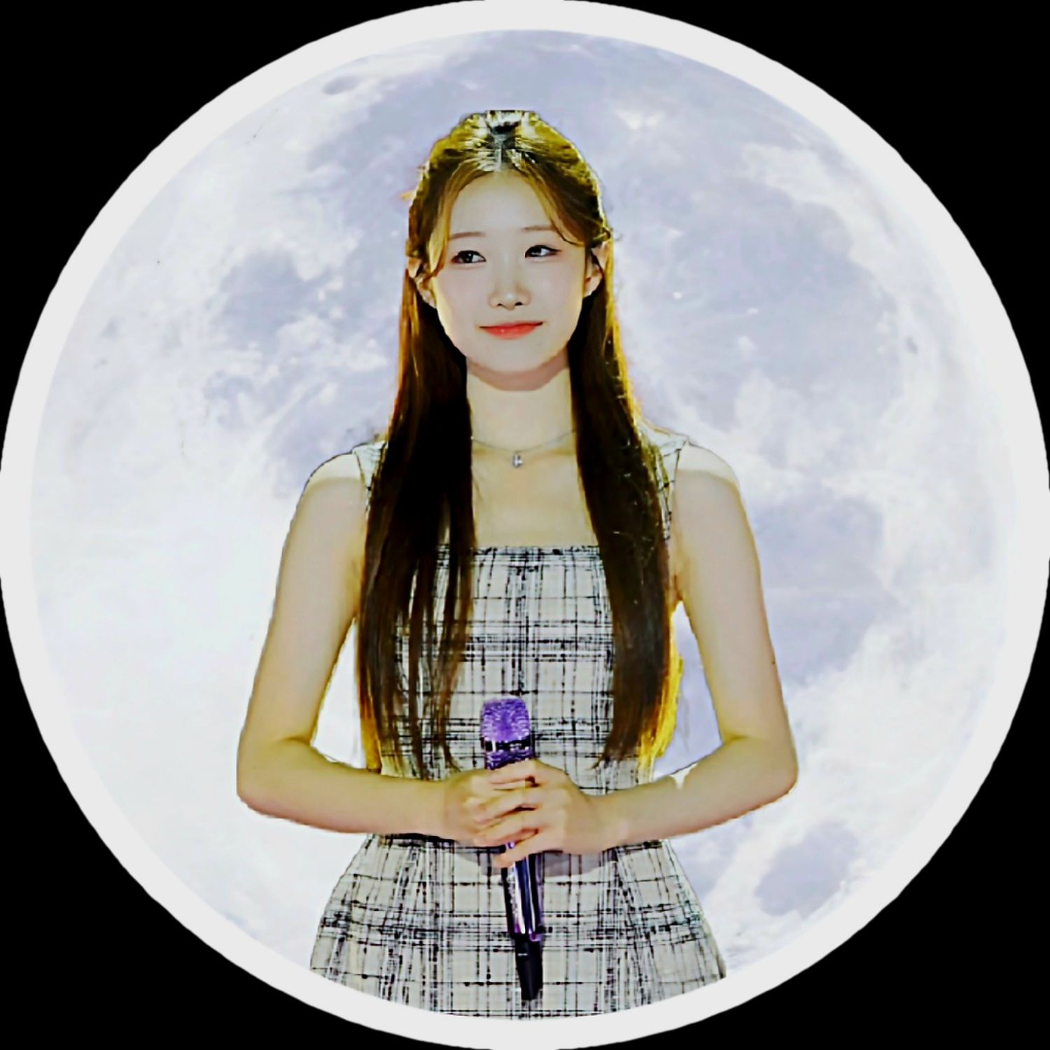 A moment captured by a fan of Jung Seojoo