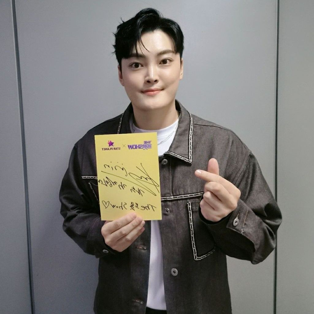 Behind-the-scenes cut of Kim Kyungmin