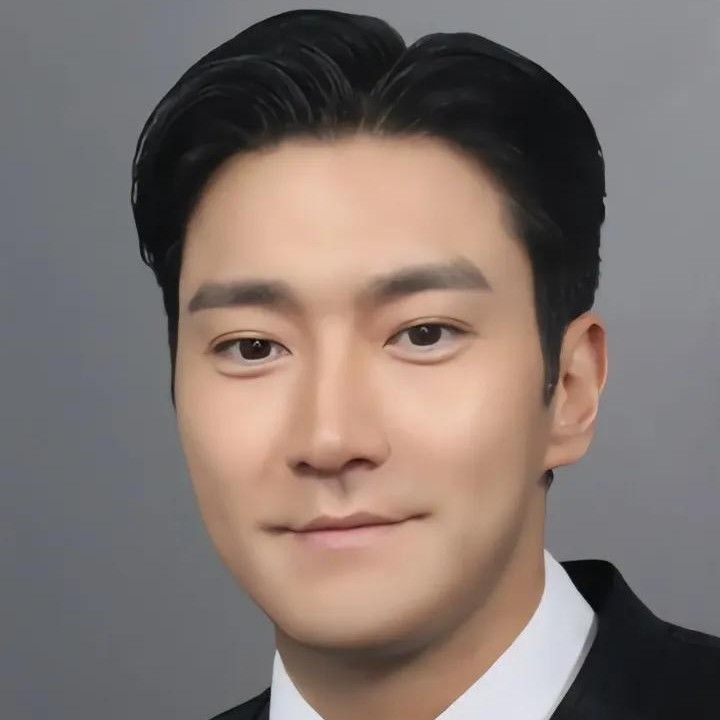 Behind-the-scenes cut of Choi Siwon
