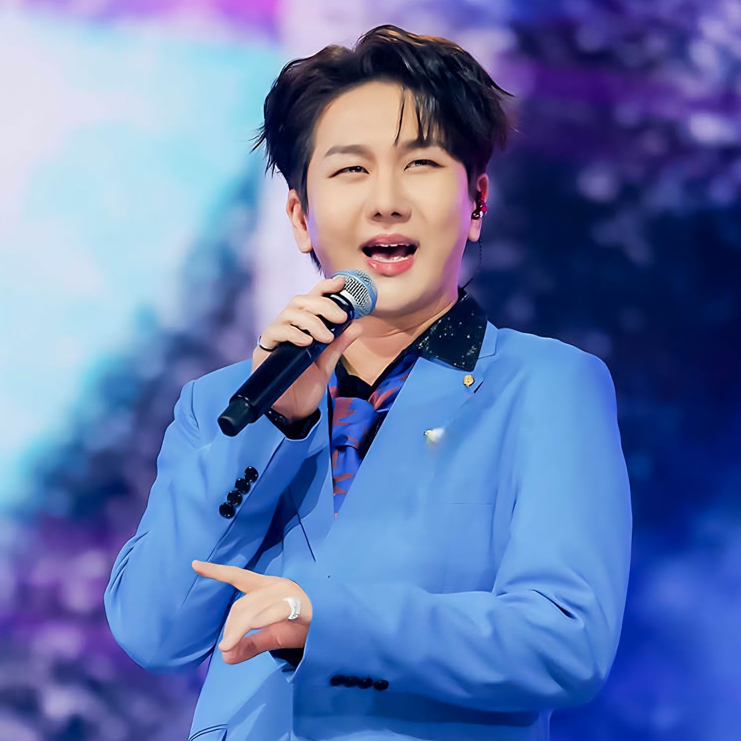 A moment captured by a fan of Kim Soochan