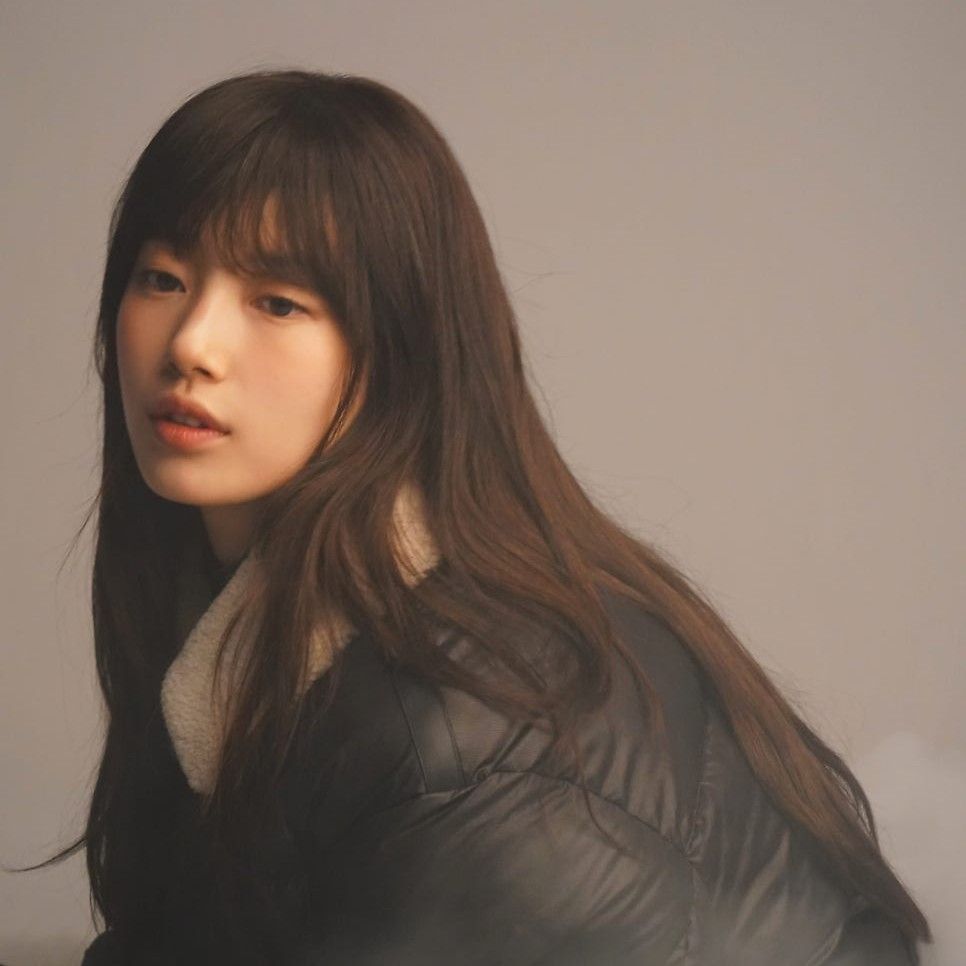 A moment captured by a fan of Bae Suzy