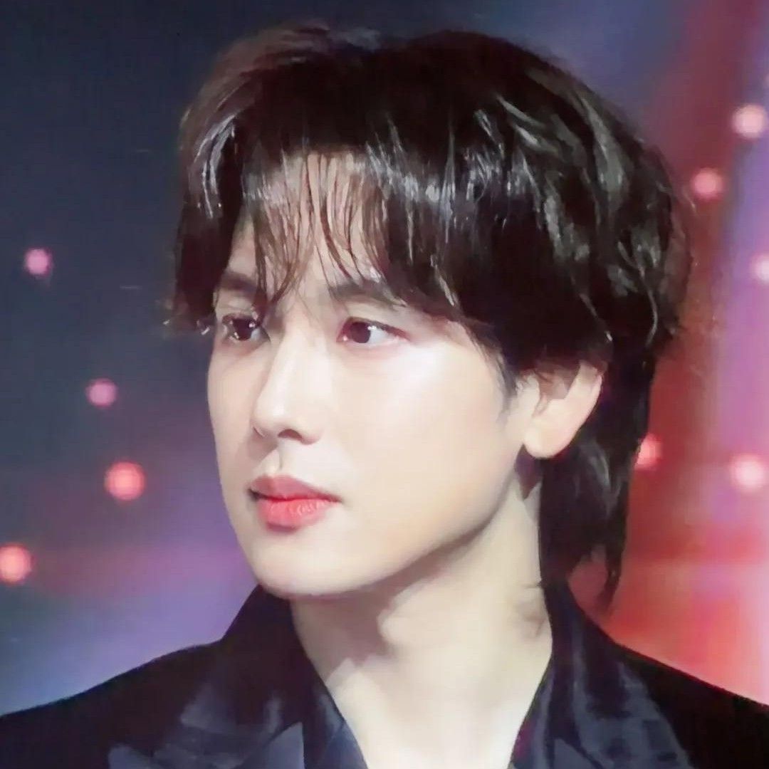 Latest photo of Yim Siwan