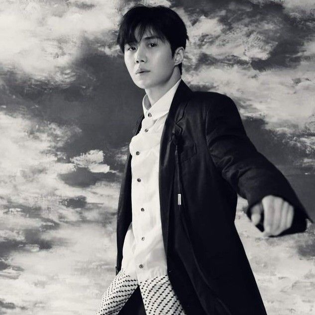 Behind-the-scenes cut of Kim Seonho