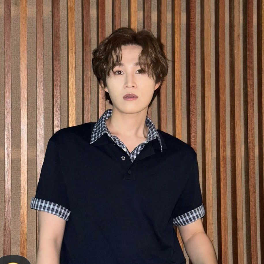 Behind-the-scenes cut of Kim Heejae