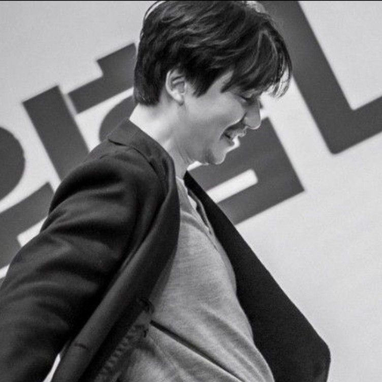 Recent activity shot of Kim Namgil