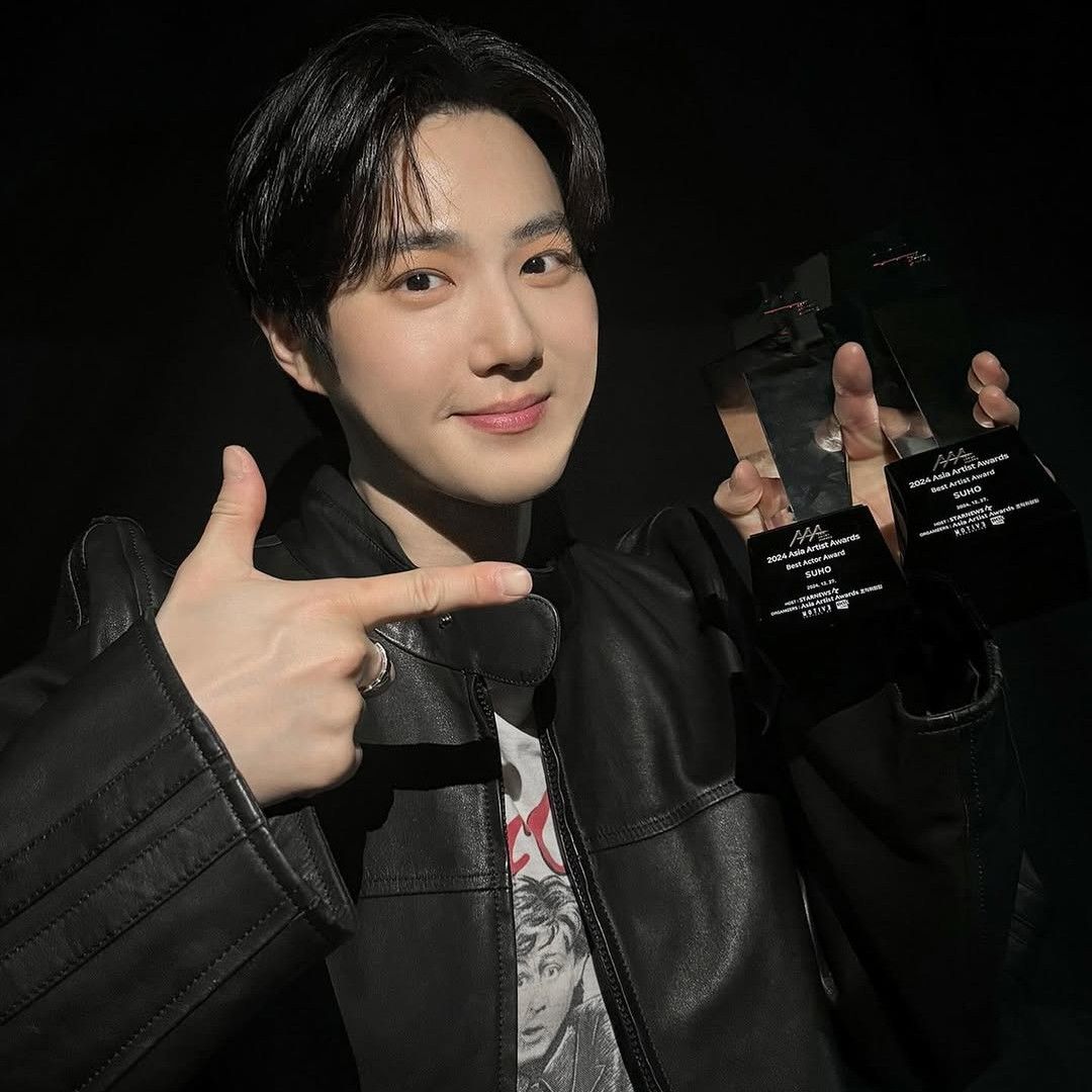 Recent activity shot of Suho