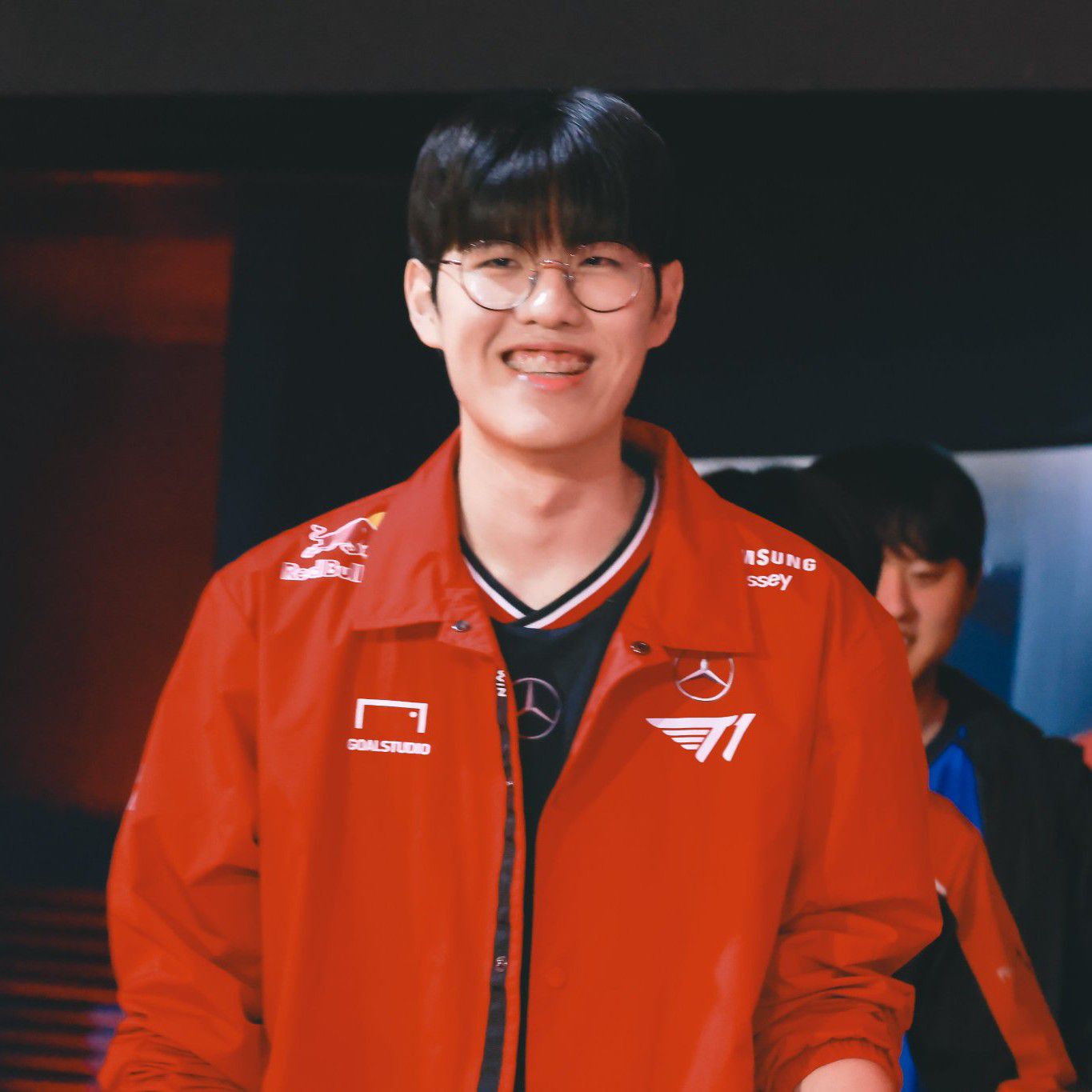 Behind-the-scenes cut of Oner