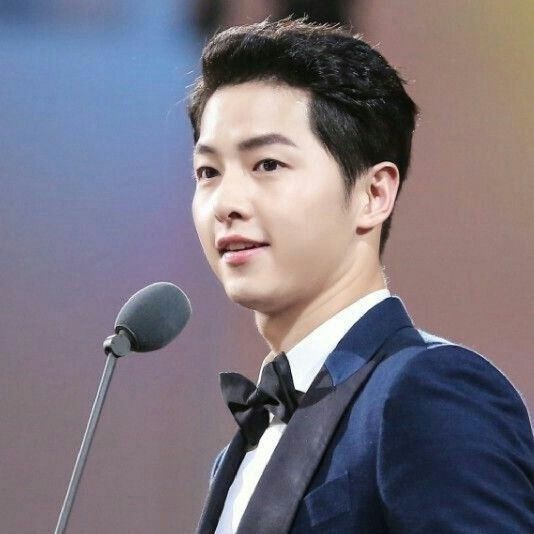Latest photo of Song Joongki