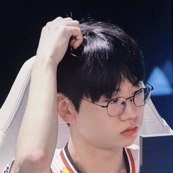 Popular profile photo of Doran loved by fans