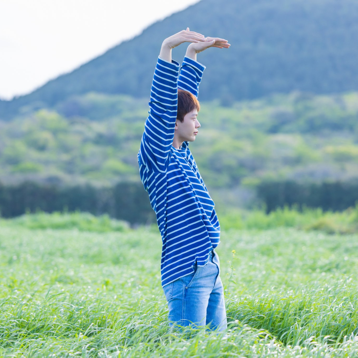 Behind-the-scenes cut of Yook Sungjae