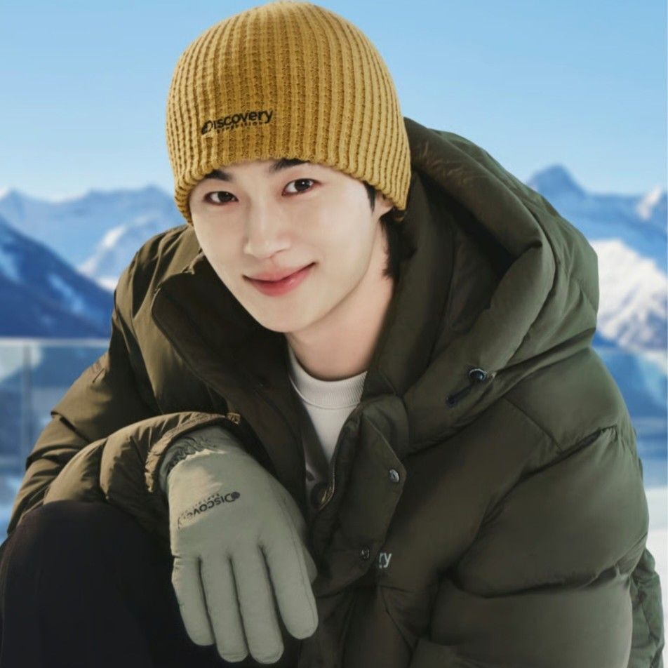 A moment captured by a fan of Byeon Wooseok