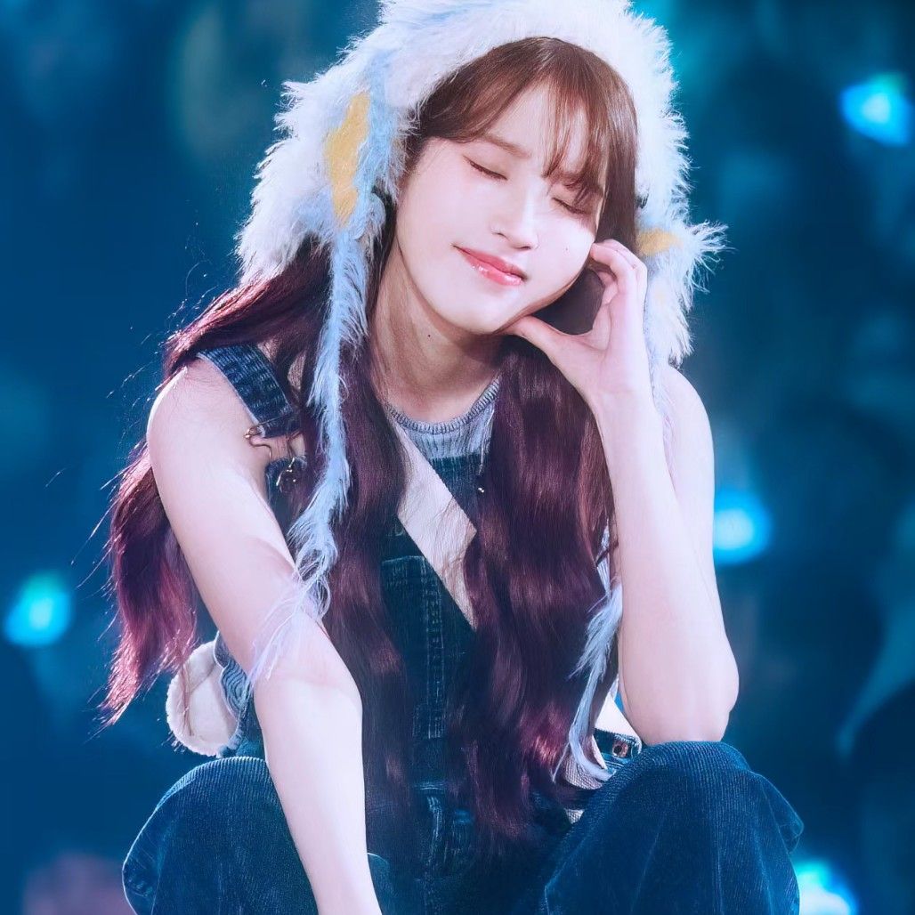 Latest photo of IU
