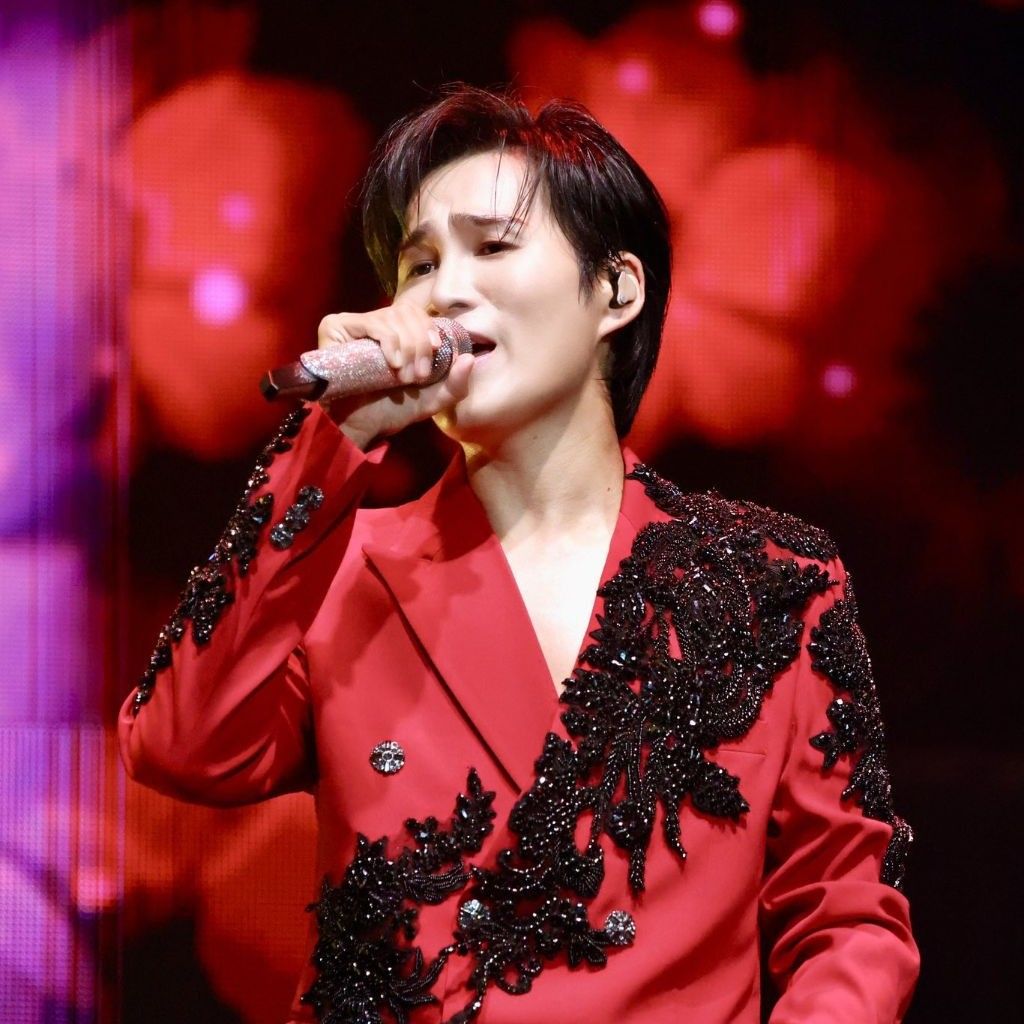 김희재의 비하인드 컷