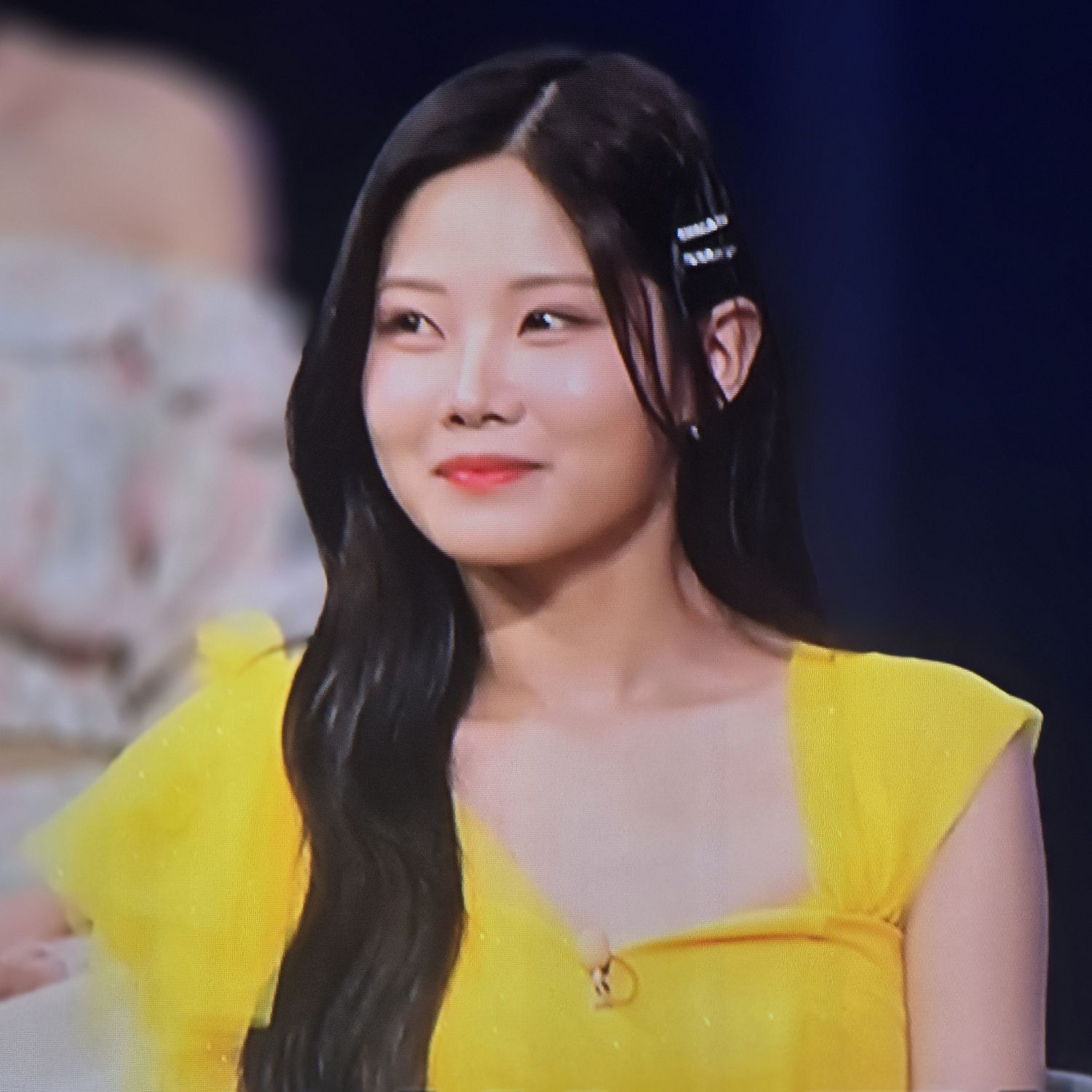 Behind-the-scenes cut of Bae Ahyeon