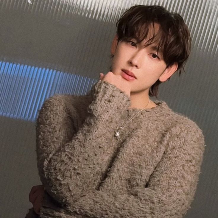 Latest photo of Yim Siwan