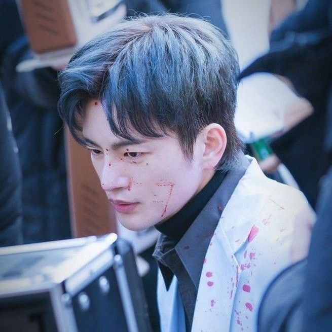 Behind-the-scenes cut of Seo Inguk
