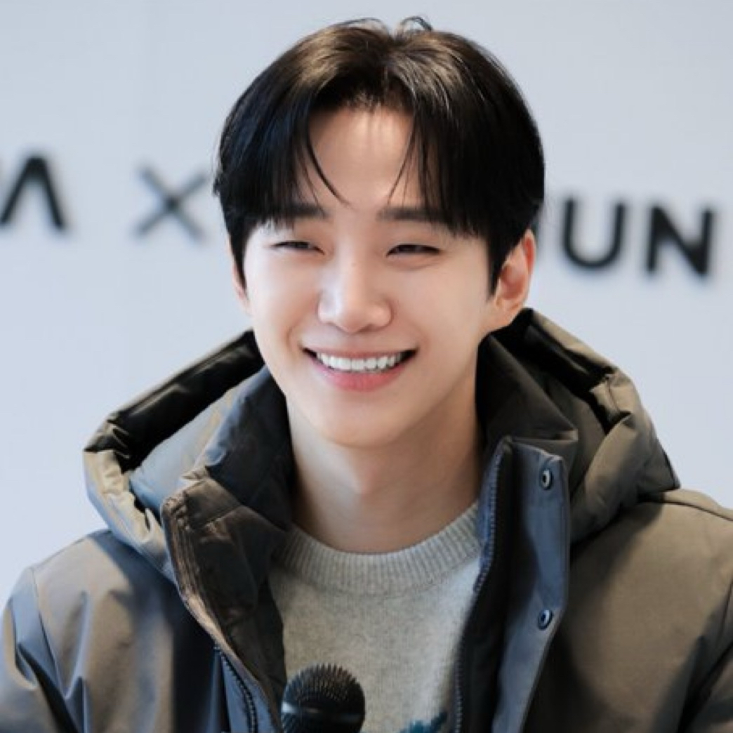 イ・ジュノのビハインドカット