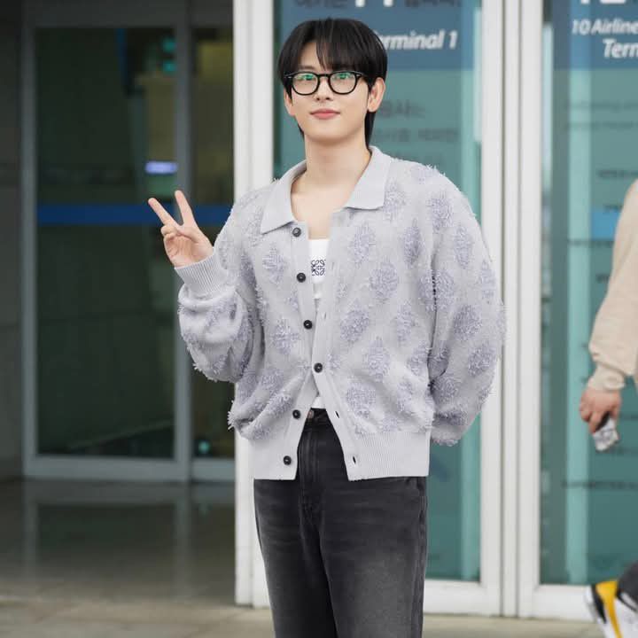 Latest photo of Lim Siwan