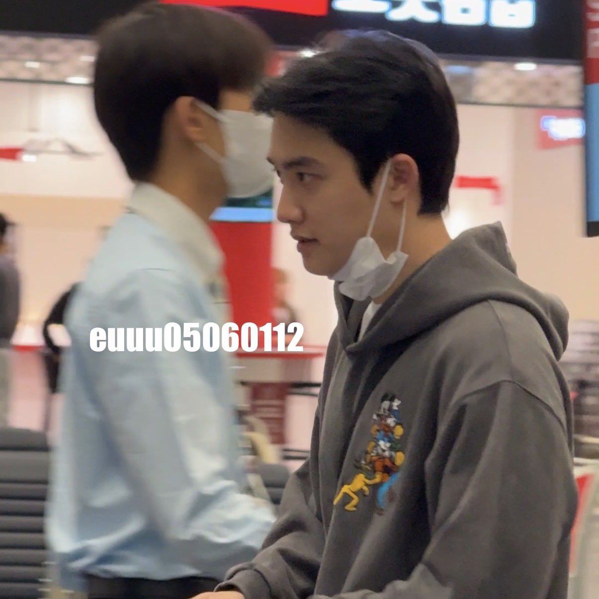 Behind-the-scenes cut of Doh Kyungsoo (D.O.)
