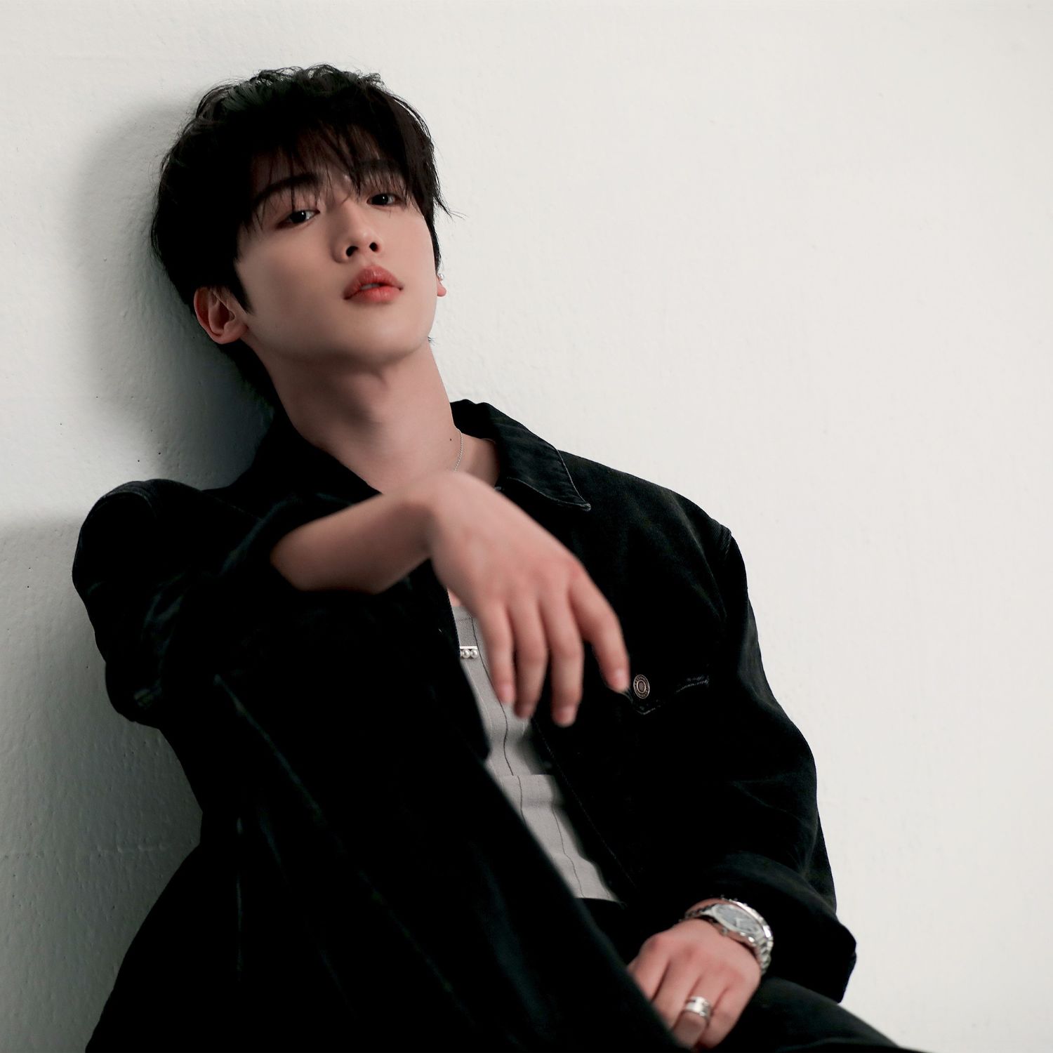 Behind-the-scenes cut of Kim Yohan