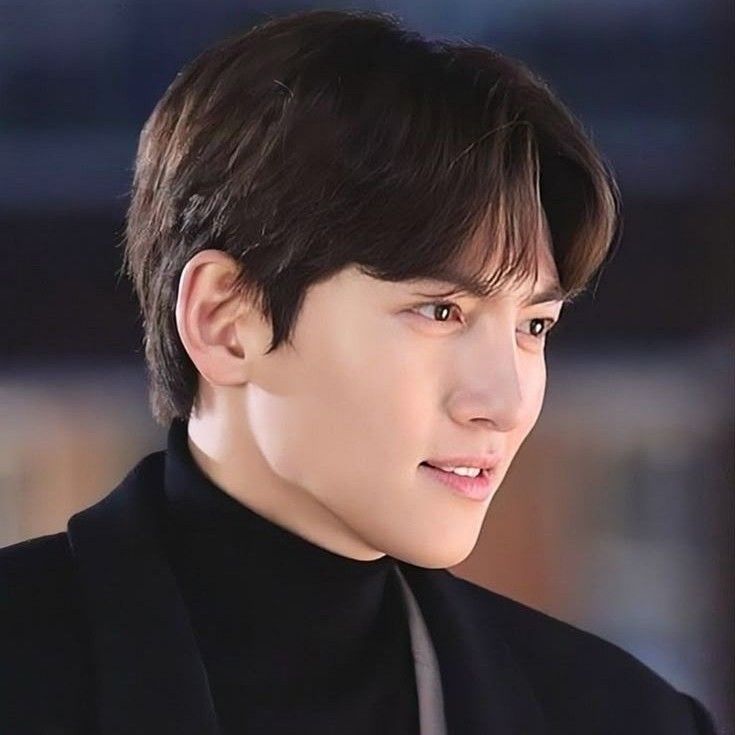 Behind-the-scenes cut of Ji Changwook