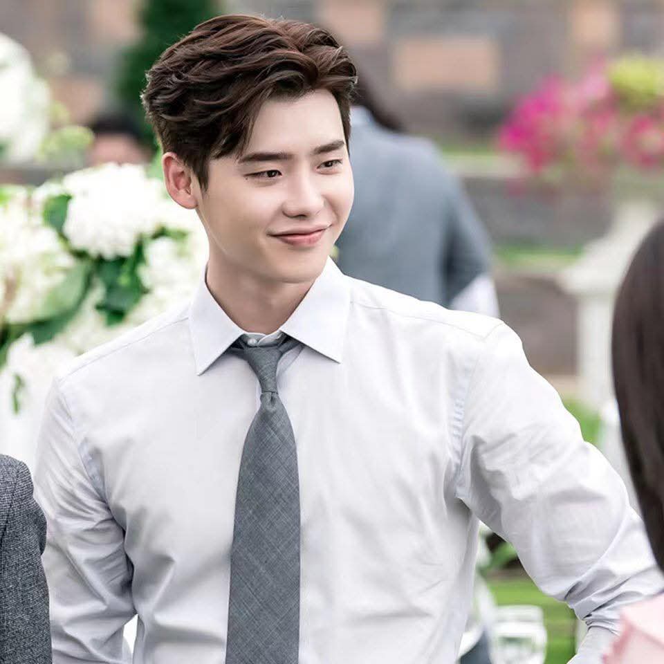 Latest photo of Lee Jongsuk