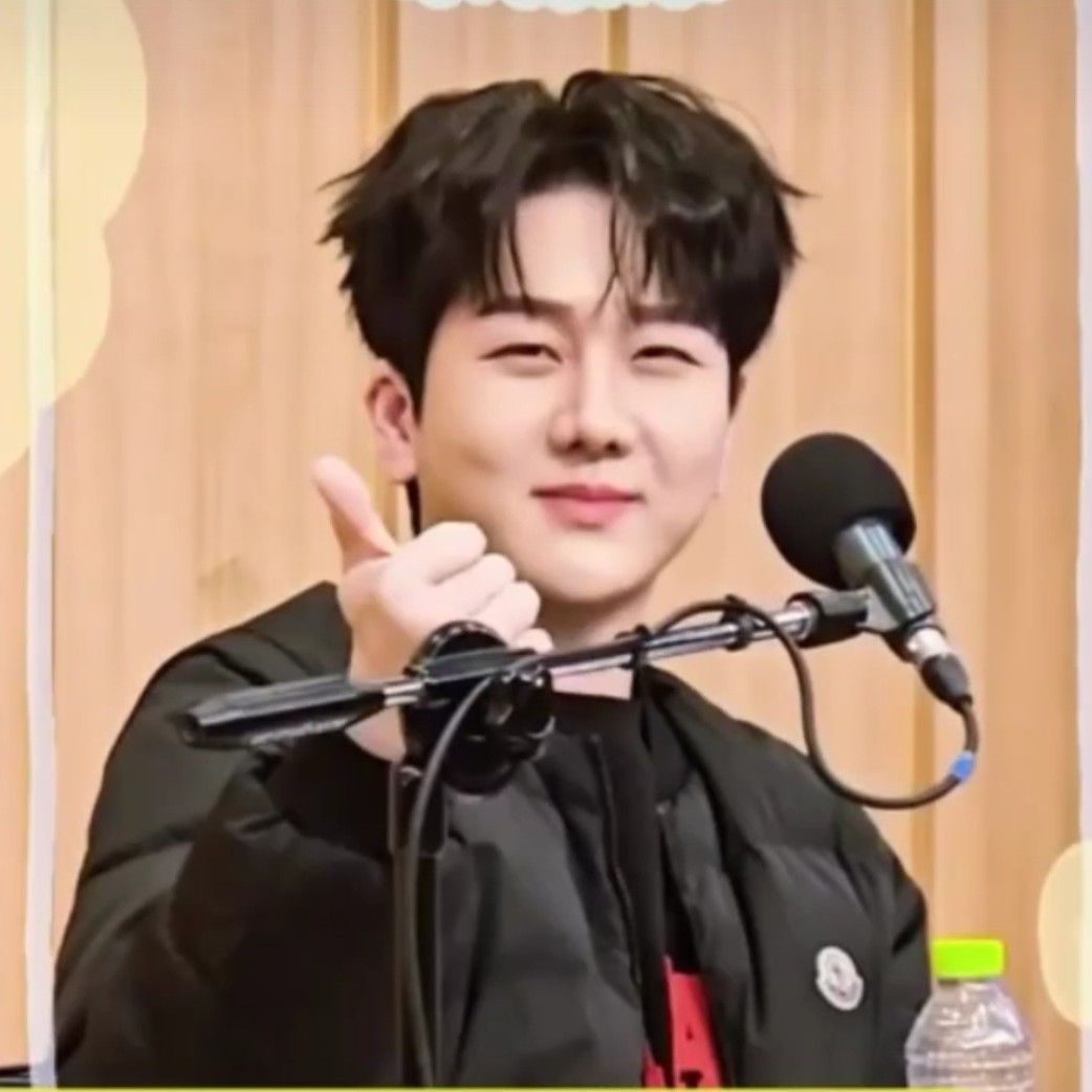 金秀瓚的最新照片