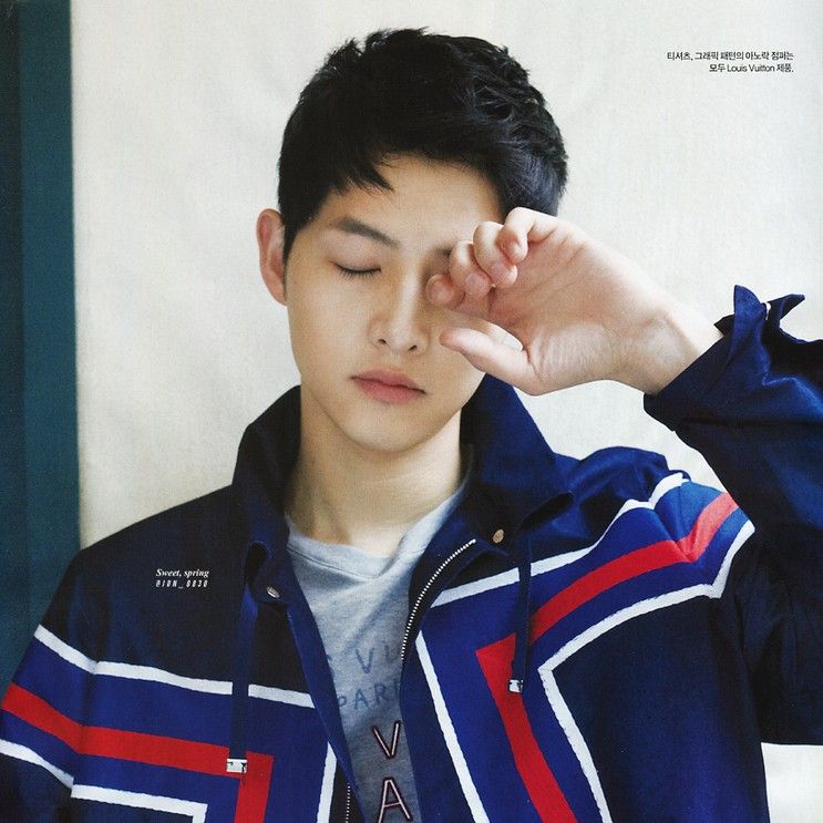 Latest photo of Song Joongki