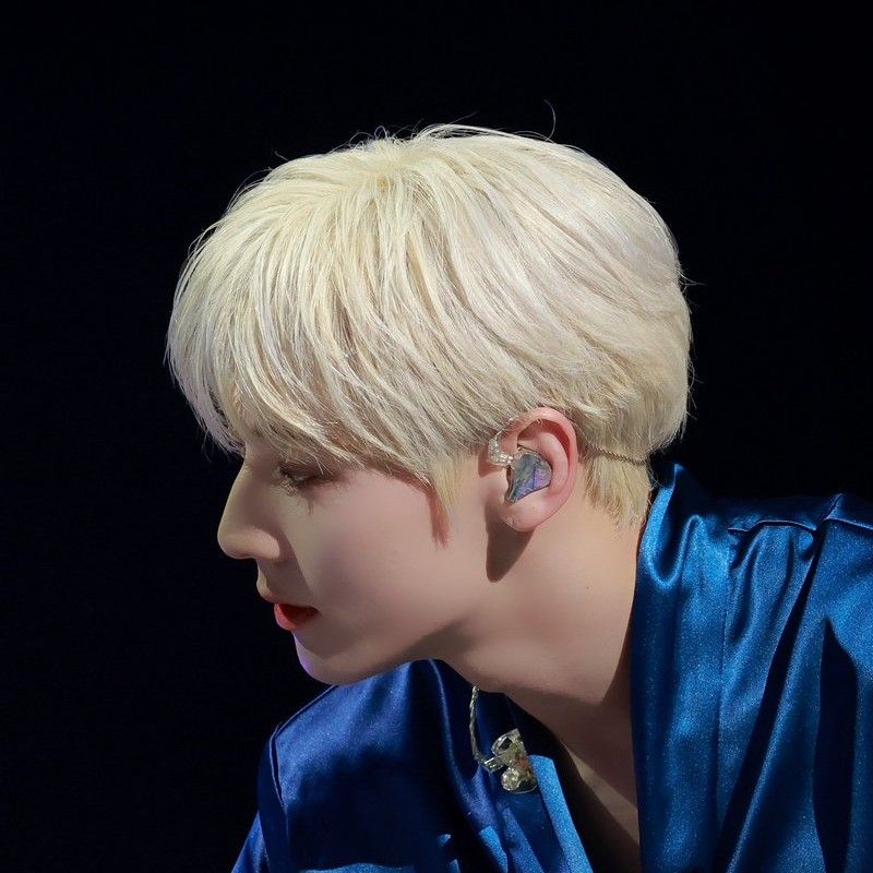 黃旼炫的近期活動照