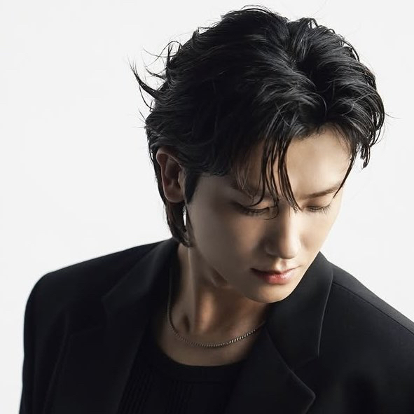 Recent activity shot of Park Hyungsik