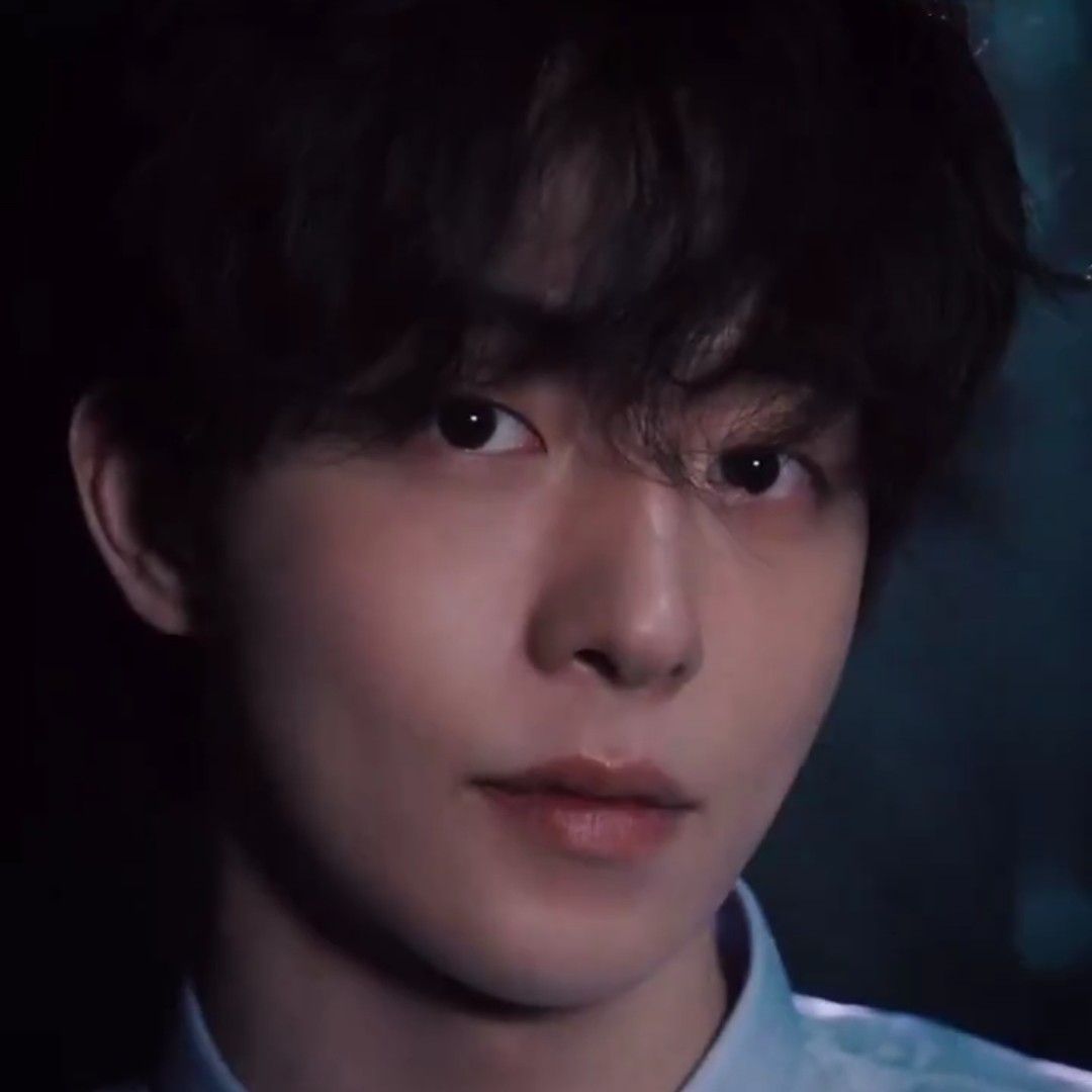Behind-the-scenes cut of Nam Joohyuk