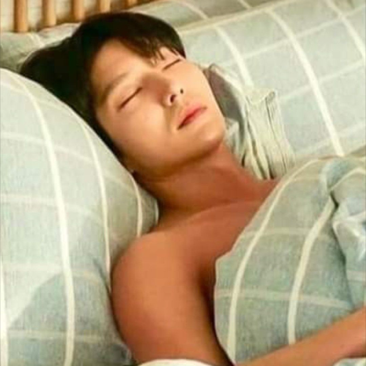 Foto terbaru dari Lee Joongi