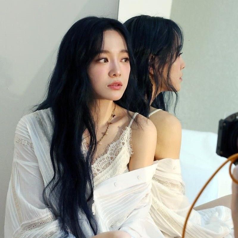 Latest photo of Kim Sejeong