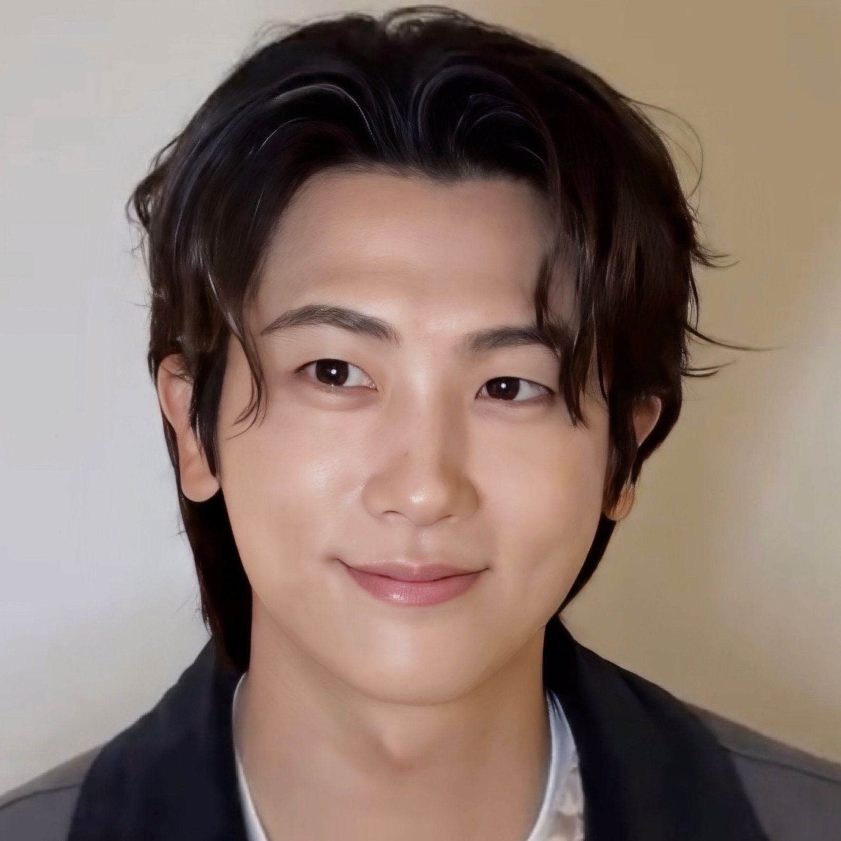 A moment captured by a fan of Park Hyungsik