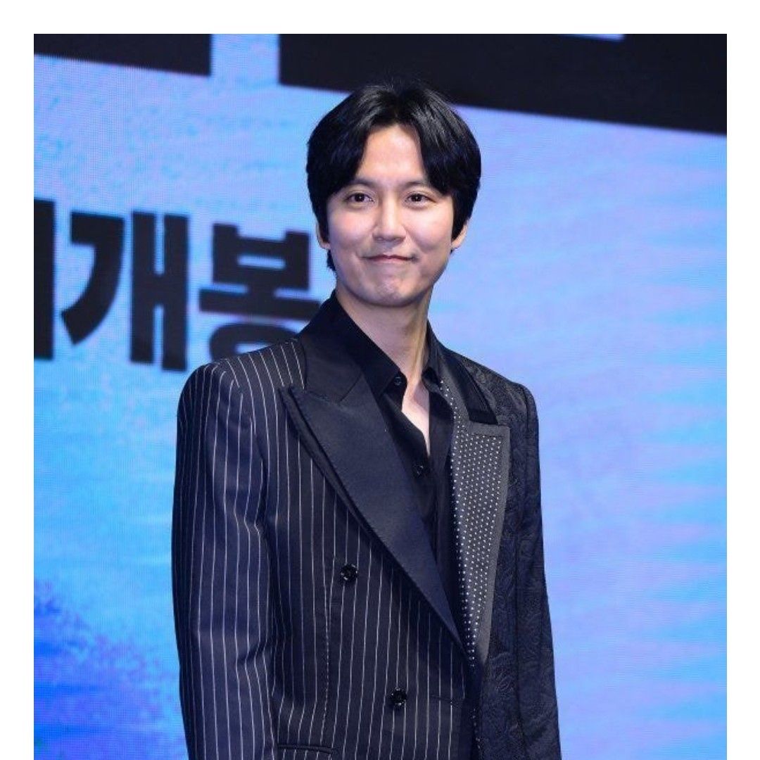 Latest photo of Kim Namgil