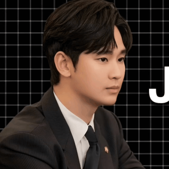 A moment captured by a fan of Kim Soohyun