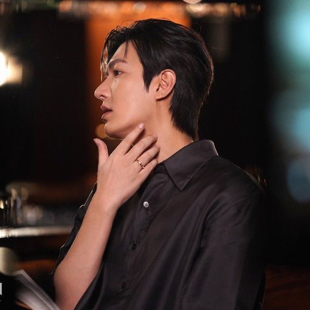 Recent activity shot of Lee Minho