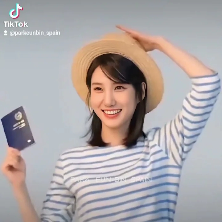 Latest photo of Park Eunbin