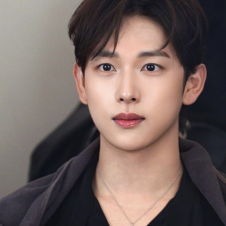 A moment captured by a fan of Lim Siwan