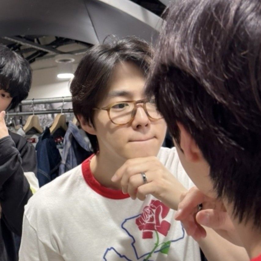 Recent activity shot of Suho