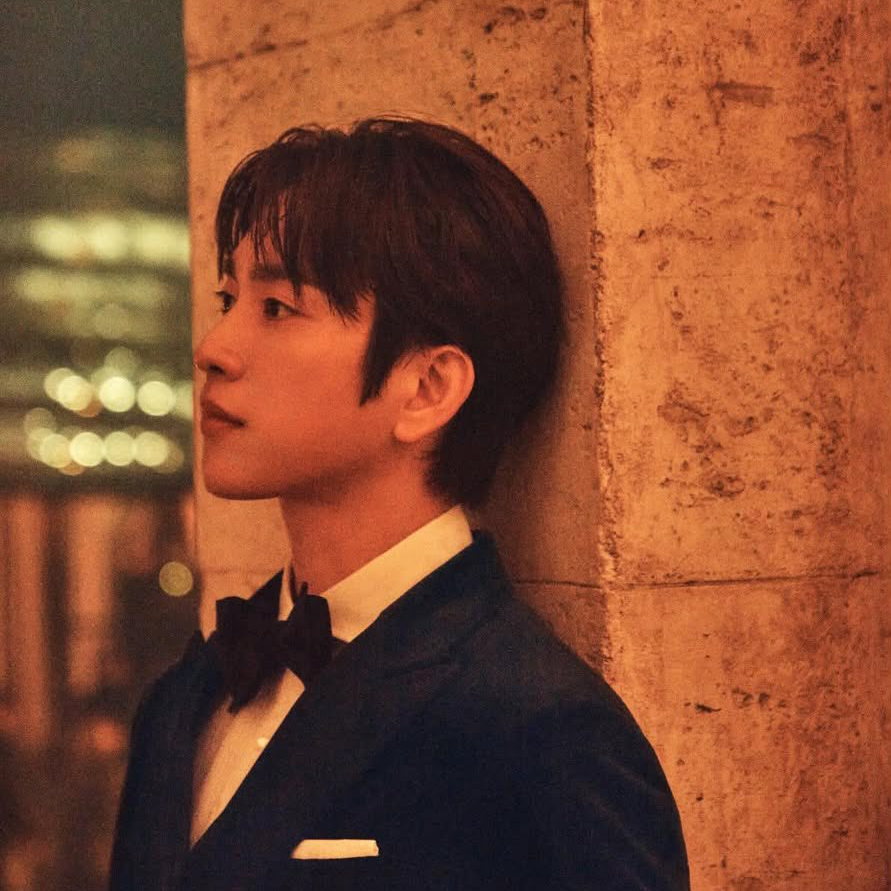 Cuplikan di balik layar dari Park Jinyoung