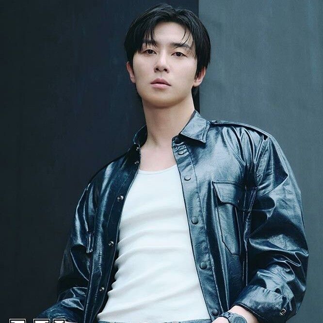 Behind-the-scenes cut of Park Seojoon