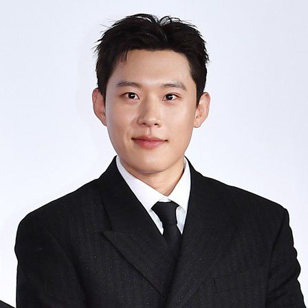 Recent activity shot of Kim Sungcheol