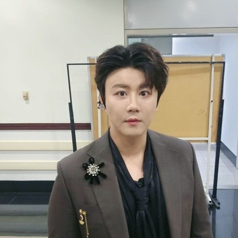 진해성 최근 활동샷