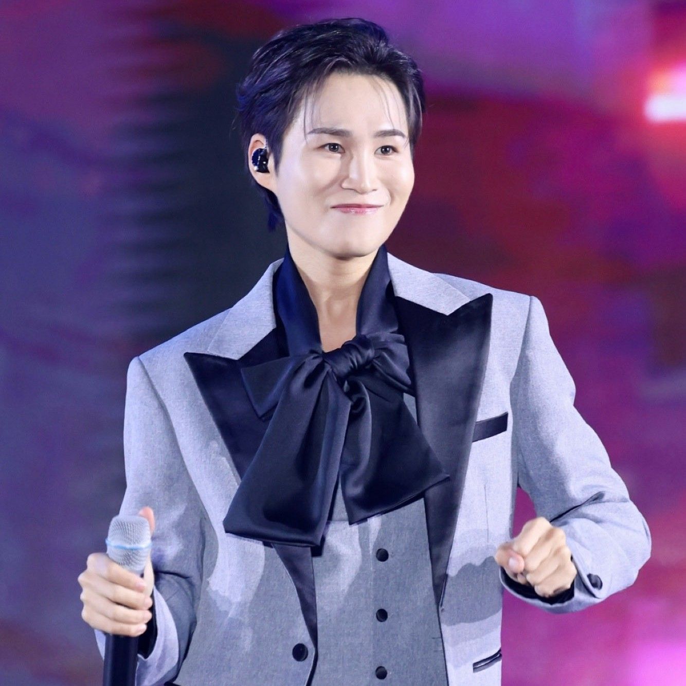 金熙栽的最新照片